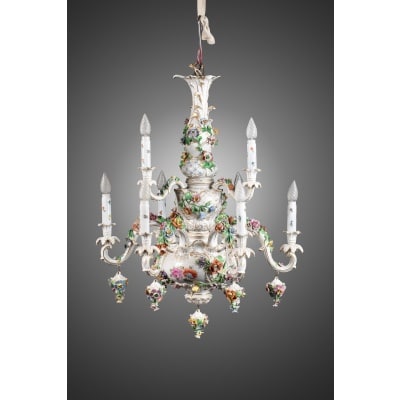 Un Lustre En Porcelaine De Dresden, Fin XIXème Siècle