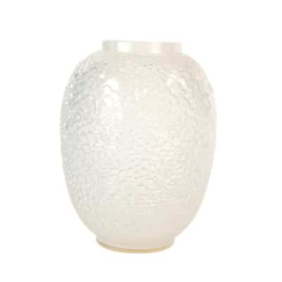 Rene Lalique -Vase ‘Ecailles’ Verre Opalescent