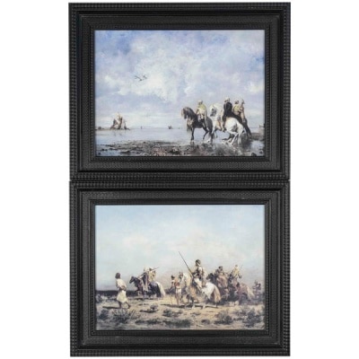 Une Paire De Plaques En Porcelaine Avec Peinture Orientaliste XXème Siècle