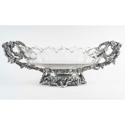 Grand Centre de Table en bronze argenté et cristal de Baccarat,, circa 1880, Attribué à Maison Christofle