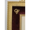 Un cadre photo en bronze doré, de style louis XVI, fin XIXème siècle 20