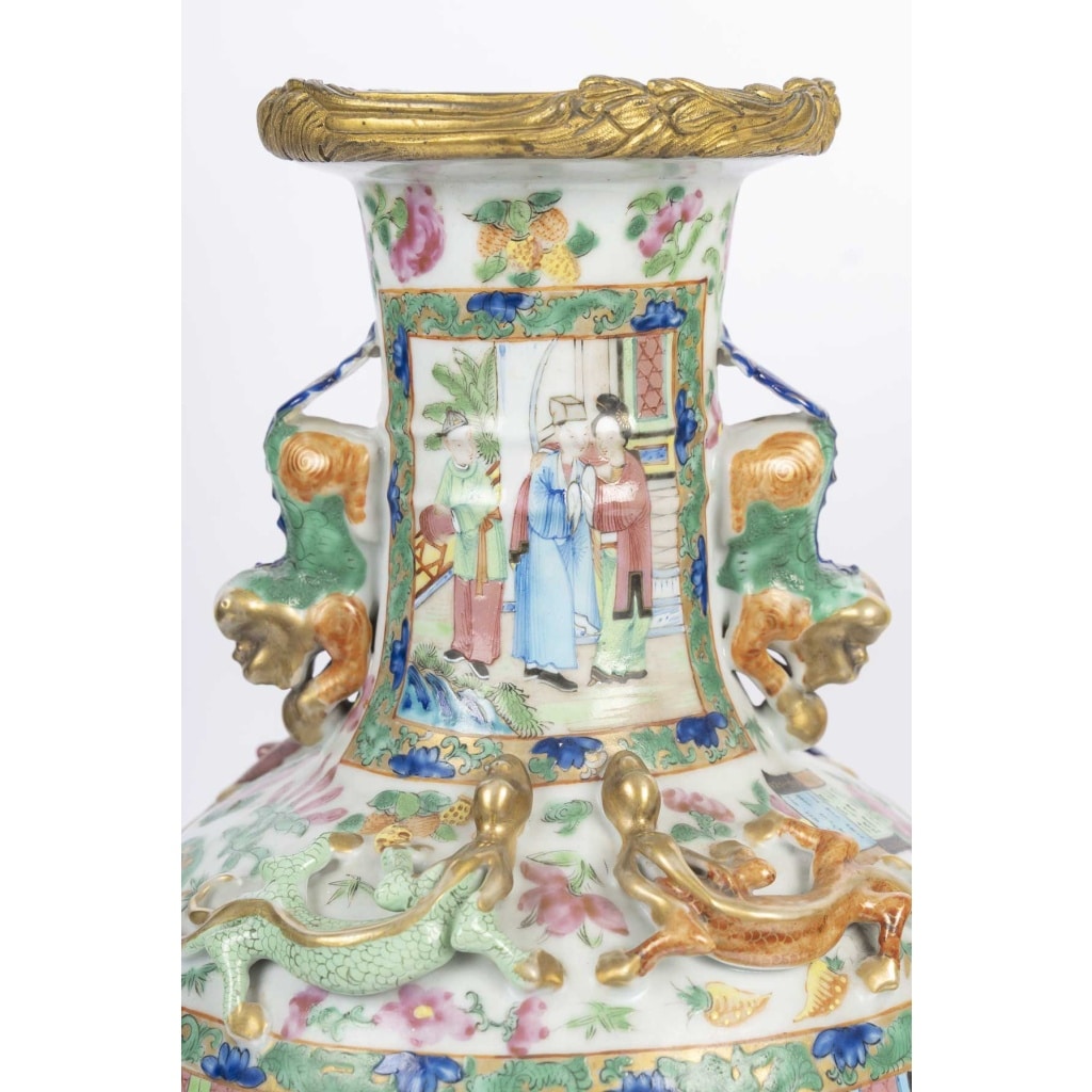 Paire de vases Canton pouvant former lampes , XIXème siècle. 6