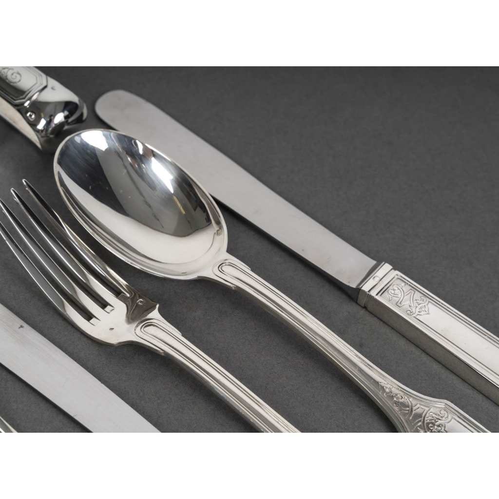 JEAN TETARD – MENAGERE EN ARGENT MASSIF199 PIECES – Epoque 1930 10