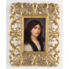 Superbe plaque en porcelaine représentant une jeune femme en buste et son cadre ajouré en bois doré, Fin du 19ème siècle. 8