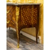 Gilles Joubert et Roger Vandercruse dit Lacroix – Commode sauteuse en marqueterie et bronze au C couronné, vers 1755 31