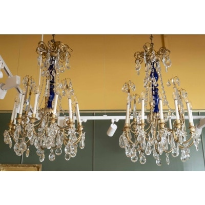 Paire de Lustes Néoclassique en bronze doré et cristal. Circa 1900