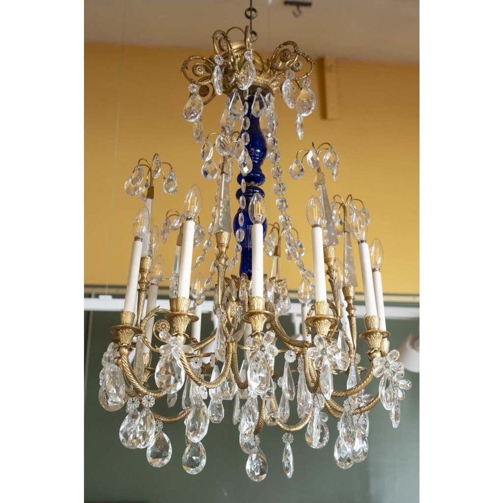 Paire de Lustes Néoclassique en bronze doré et cristal. Circa 1900 3