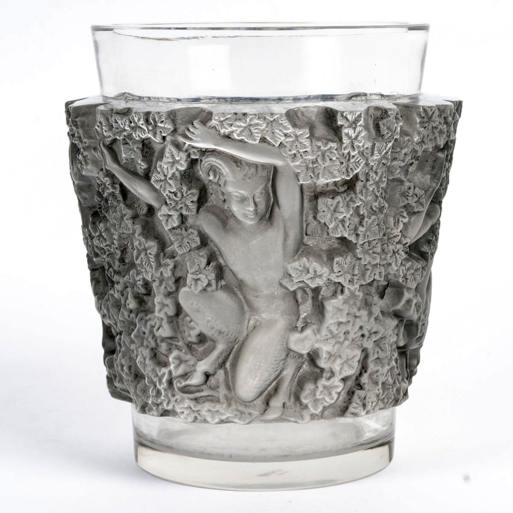Vase « Bacchus » verre blanc patiné gris de René LALIQUE 4