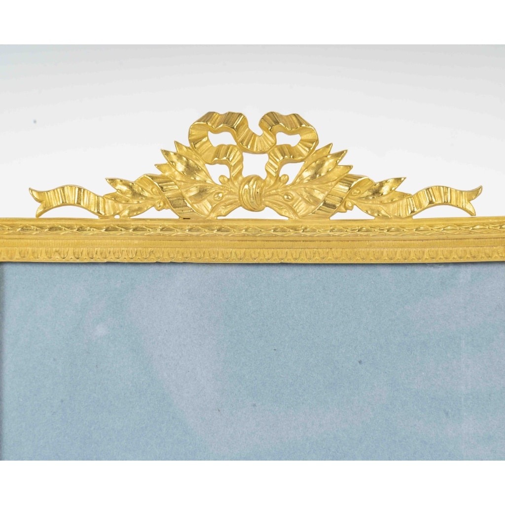 Une paire de cadre photos de style louis XVI, fin XIXème siècle 6