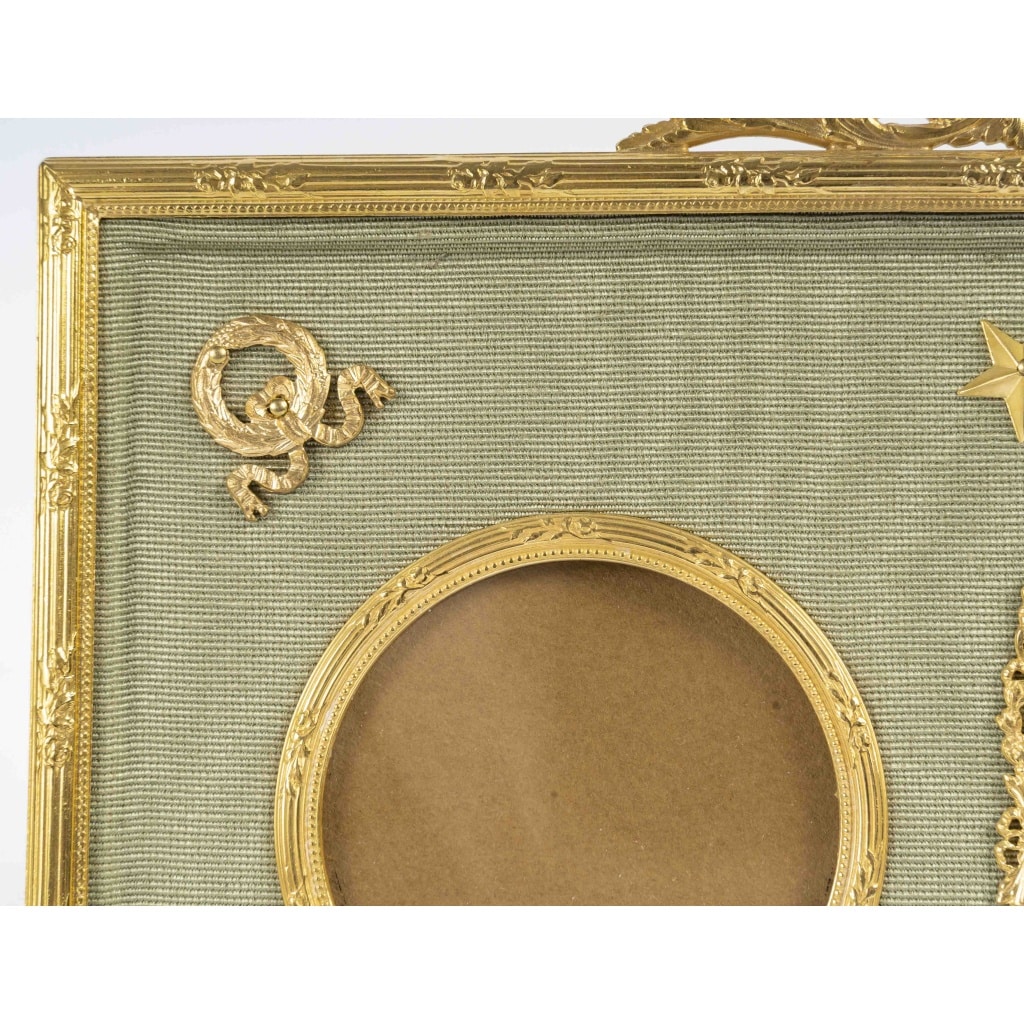Un cadre photos double, de style louis XVI, fin XIXème siècle 7