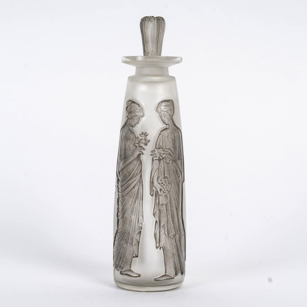 Flacon « Ambre Antique » verre blanc patiné gris de René LALIQUE pour Coty 4