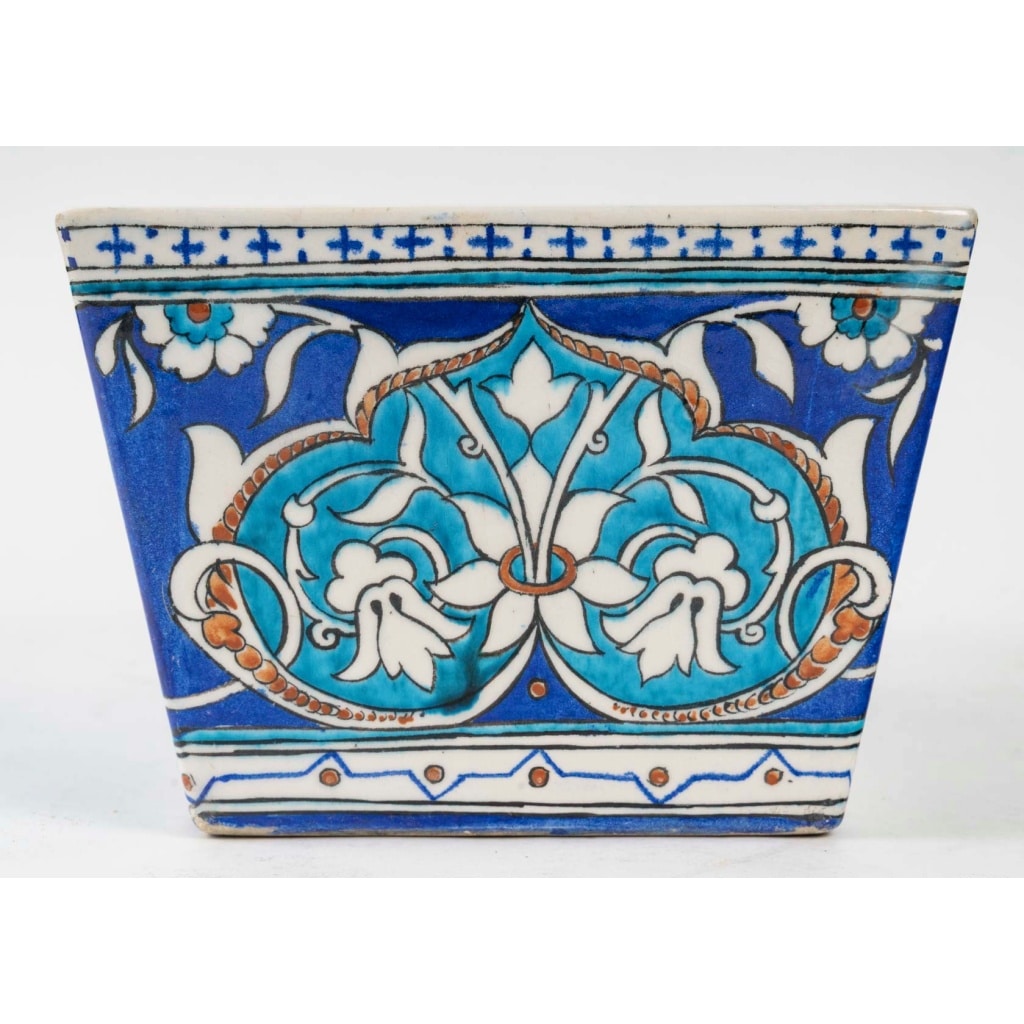 Théodore Deck (1823 – 1891) An Iznik Style Enameled Faïence Jardiniere, circa 1870 6