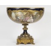 Grande coupe centre de table en porcelaine dans le goût de Sèvres, XIXᵉ siècle 11