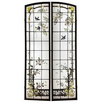 Paire de vitraux aux glycines, bignones, roses et mésanges (H197cm L103cm)