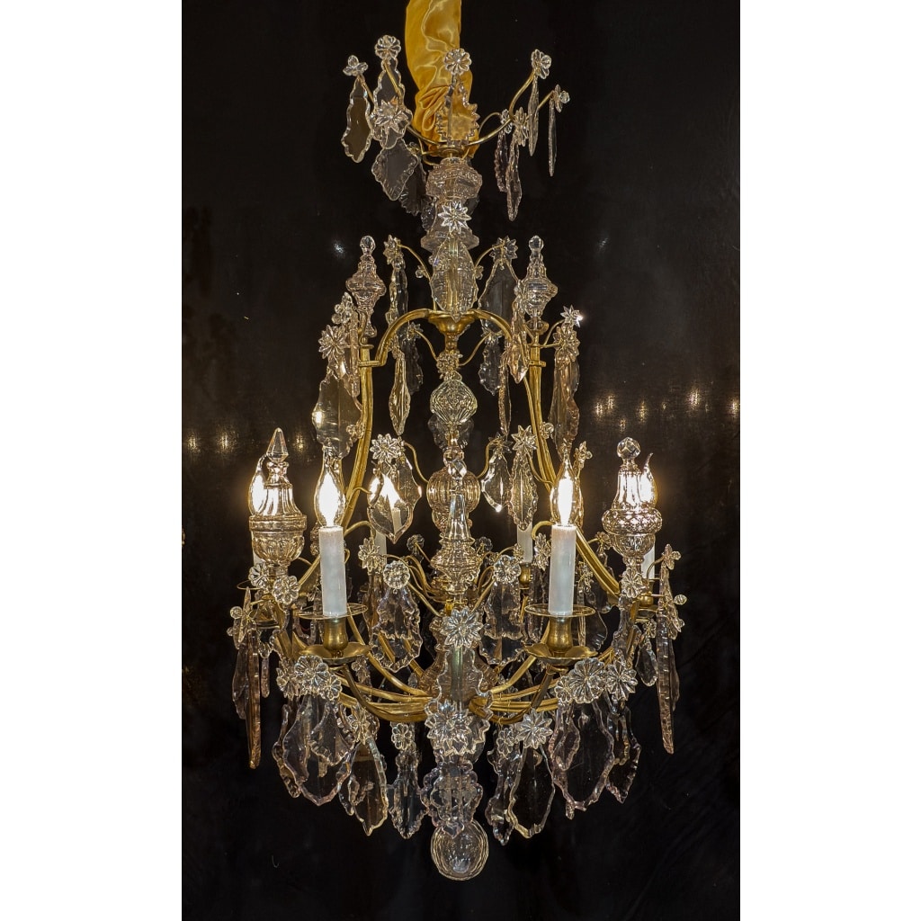 Lustre Français d’Époque Louis XV en Bronze Doré et Cristal Taillé vers 1760-1780 13