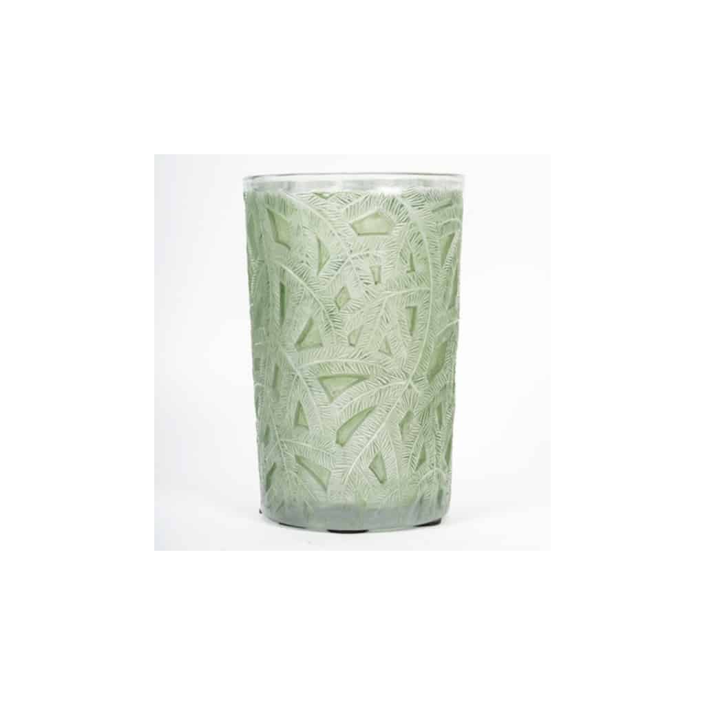 1923 René Lalique – Vase ‘ Epicéa ‘ 10