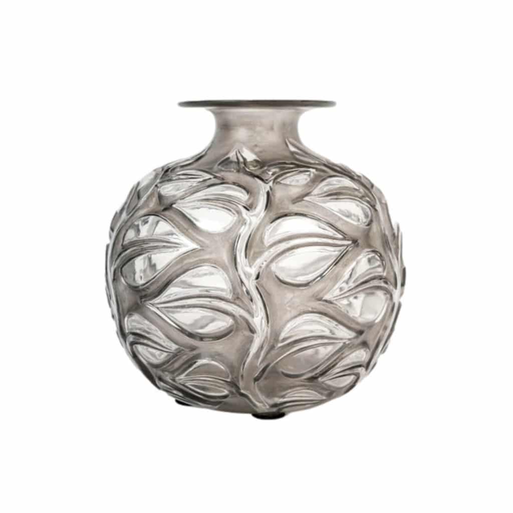 1926 – René Lalique (1860-1945) ,Vase ‘Sophora’ 2
