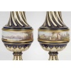 Paire de grands vases torsadés en porcelaine peinte et dorée, XIXᵉ siècle 13