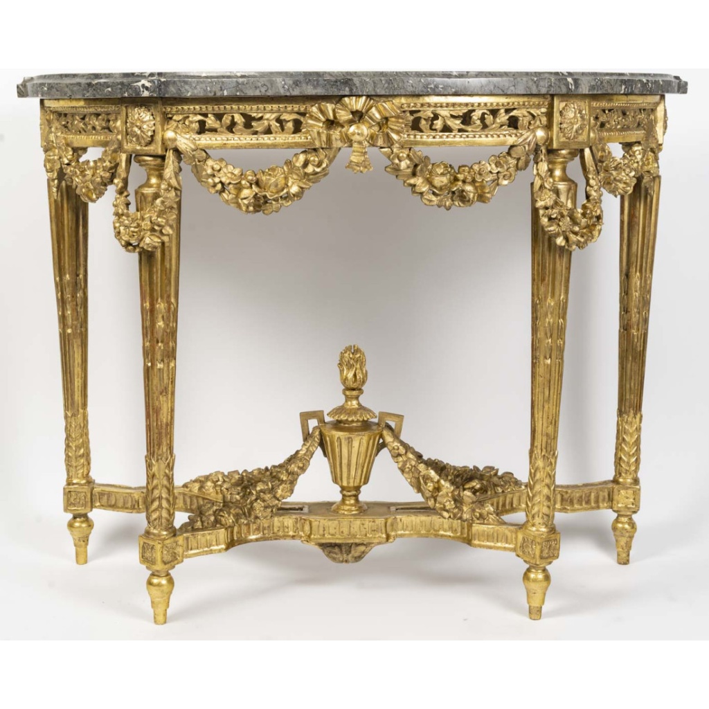 Grande console en bronze sculpté et doré, d’Epoque Louis XVI (1774-1789), XVIIIème siècle. 4