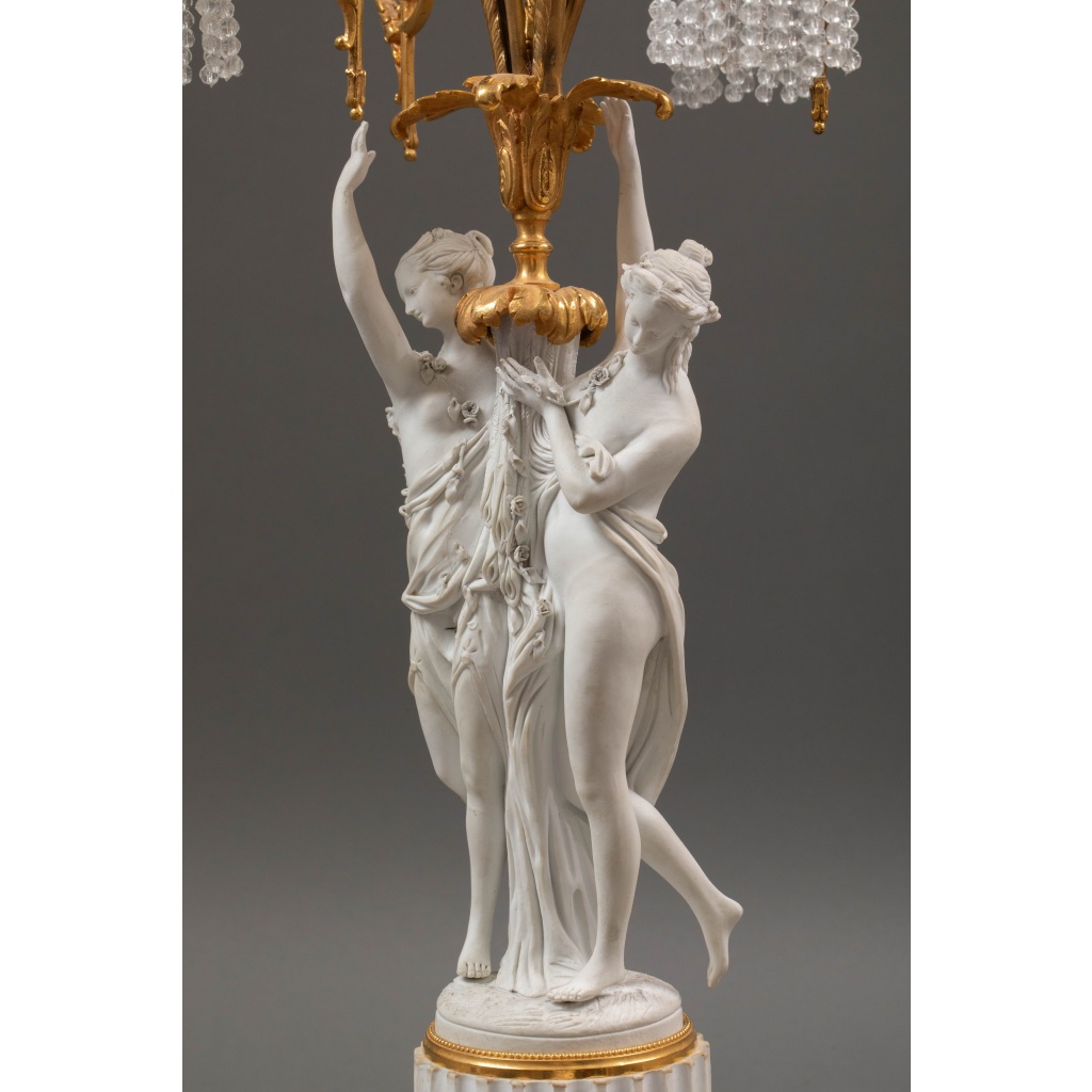 Importante garniture de trois pièces en biscuit et bronze doré, XIXᵉ siècle 14