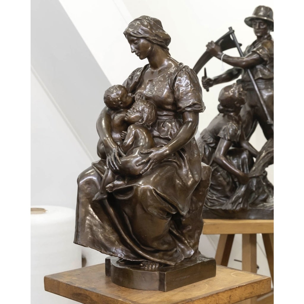 Sculpture – La Maternité , Paul Dubois (1829-1905) – Bronze 3