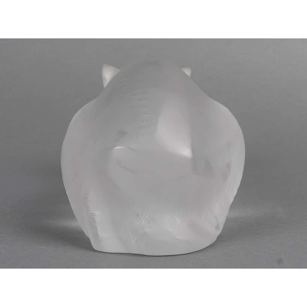 LALIQUE – Chat couché en cristal Signé Lalique France 10 LALIQUE – Chat couché en cristal Signé Lalique France 10