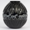 Vase « Tanzania » cristal noir émaillé blanc de Marie-Claude LALIQUE 10