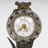 Une pendule en régule et émail cloisonné, fin XIXème siècle 19