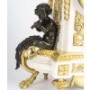 Une Garniture En Bronze Doré Et Marbre Blanc, XIXème Siècle 24