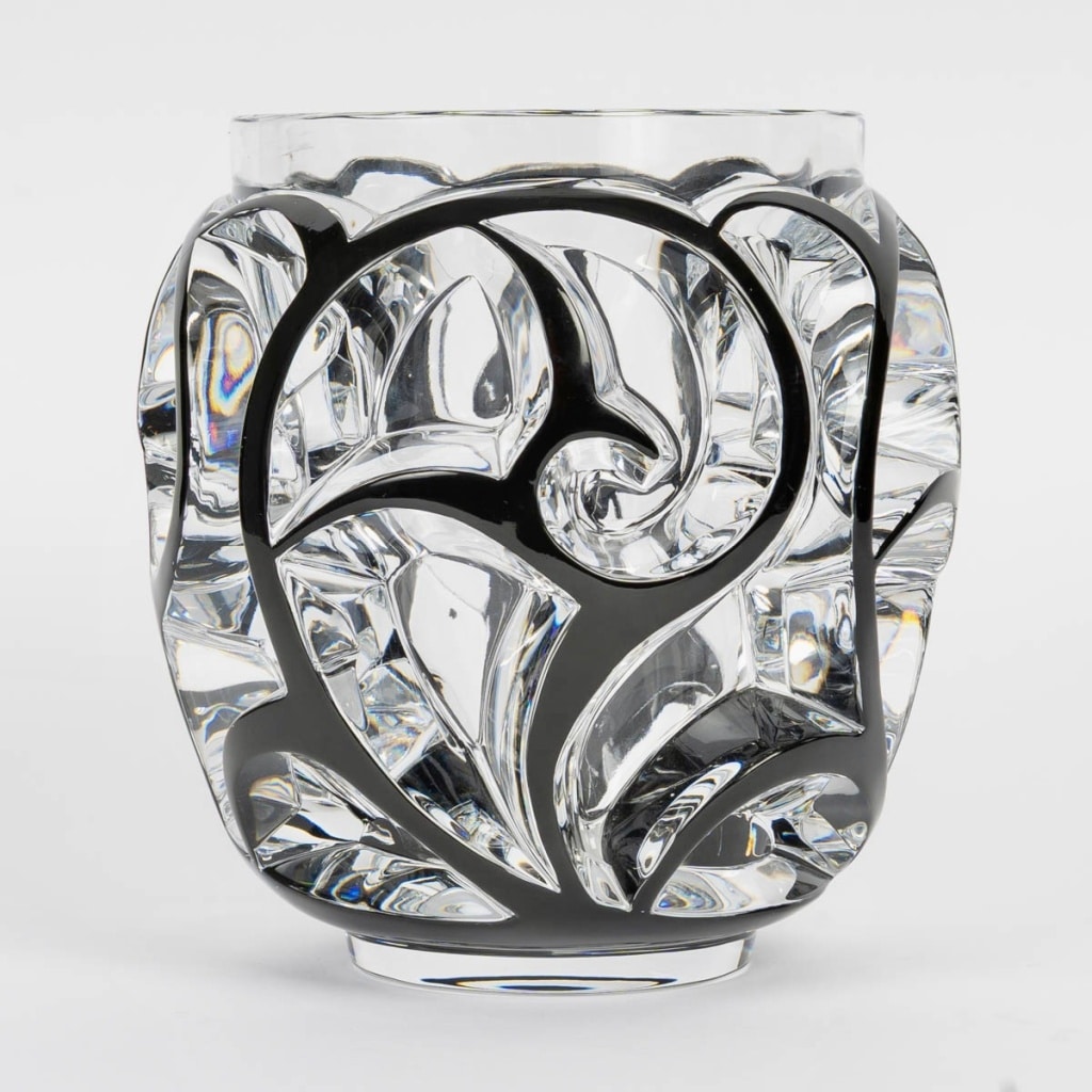 Vase « Tourbillons » cristal blanc émaillé noir de LALIQUE 3 Vase « Tourbillons » cristal blanc émaillé noir de LALIQUE 3
