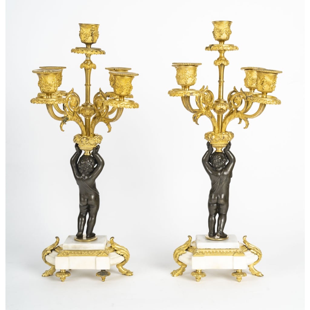 Une Garniture En Bronze Doré Et Marbre Blanc, XIXème Siècle 3