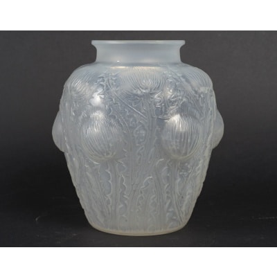 1926 – René Lalique Vase “ DOMREMY”