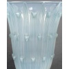 Vase « Bellis » verre opalescent patiné bleu de René LALIQUE 10