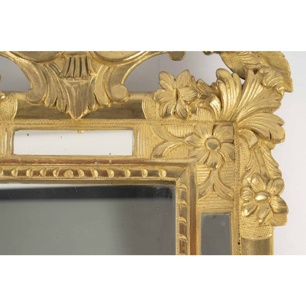 Petit miroir à parecloses d’époque Régence (1715-1724), XVIIIe siècle. 4