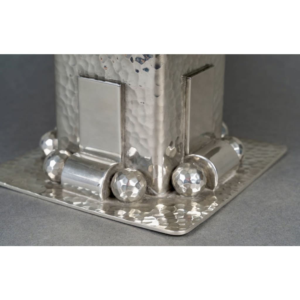 Centre de Table Moderniste Art Déco métal argenté martelé de Jean DESPRES 5
