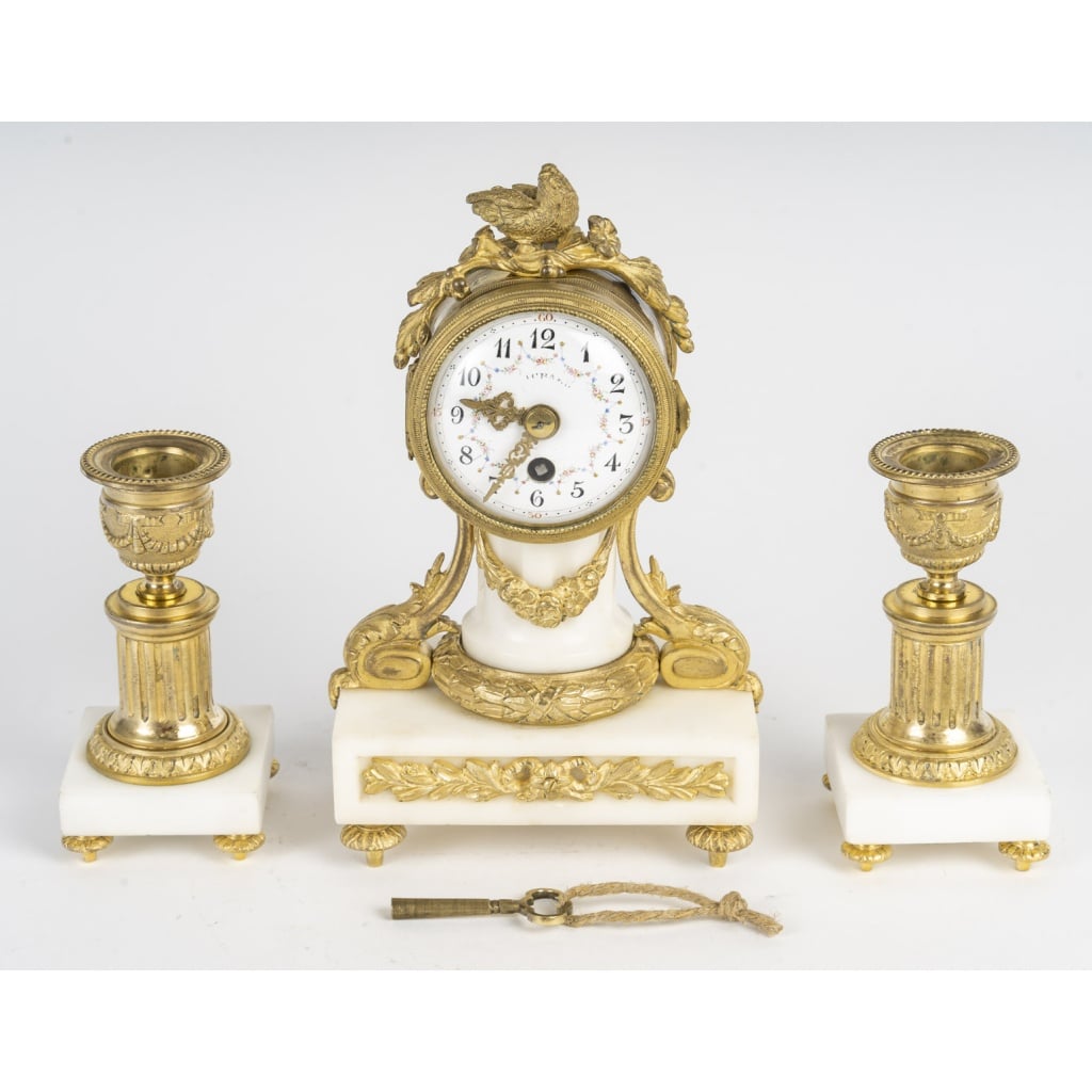 Une Petite Garniture De Cheminée Miniature, Fin XIXème Siècle 2