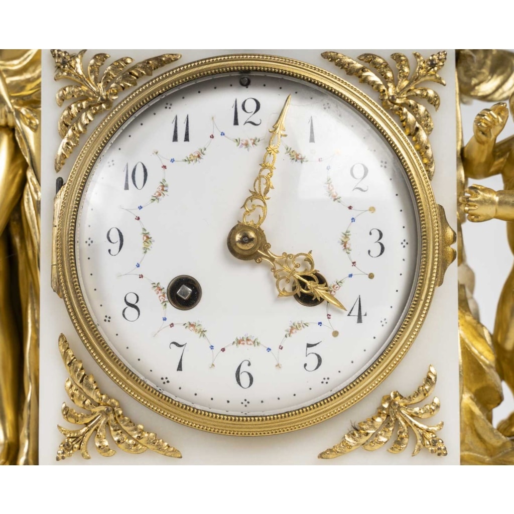 Une Garniture En Bronze Doré Et Marbre Blanc; XIXème Siècle 9