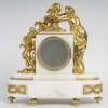 Une Garniture En Bronze Doré Et Marbre Blanc; XIXème Siècle 15