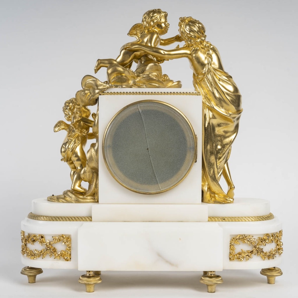Une Garniture En Bronze Doré Et Marbre Blanc; XIXème Siècle 6