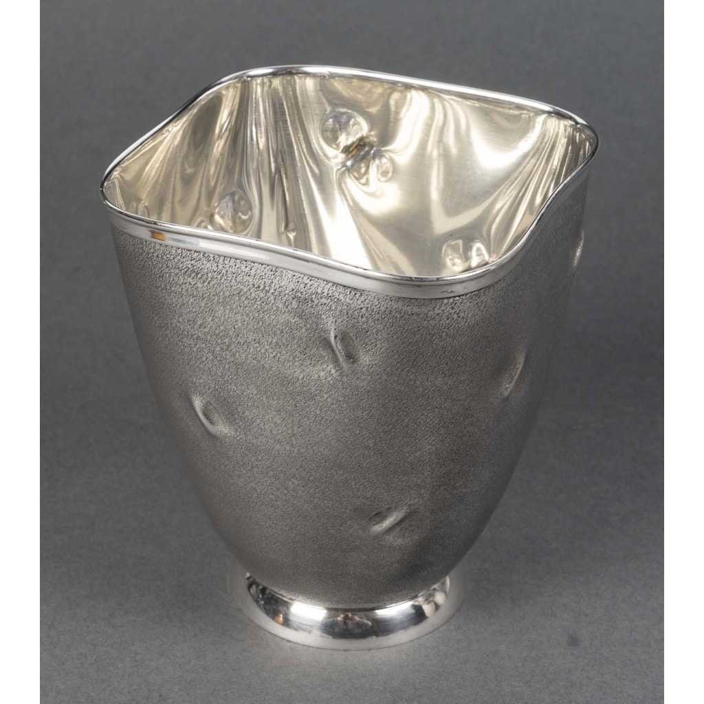 Vase en argent massif Italie, Alessandria, CESA SC (poinçon 1 AL) Circa 1990 8
