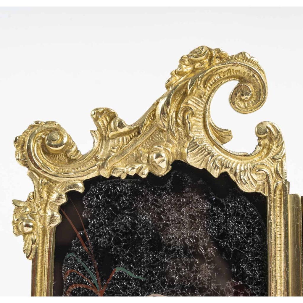 Une Pendule Paravent En Bronze Doré Et Verre Peint, Art Nouveau 5