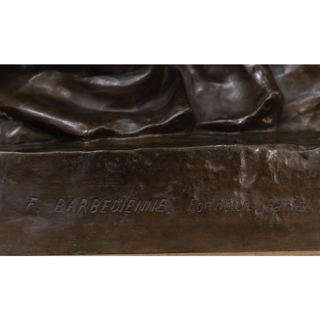 Sculpture – La Maternité , Paul Dubois (1829-1905) – Bronze 11