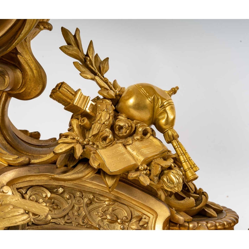 Garniture de cheminée en bronze doré, PICARD, fin XIXème siècle 11