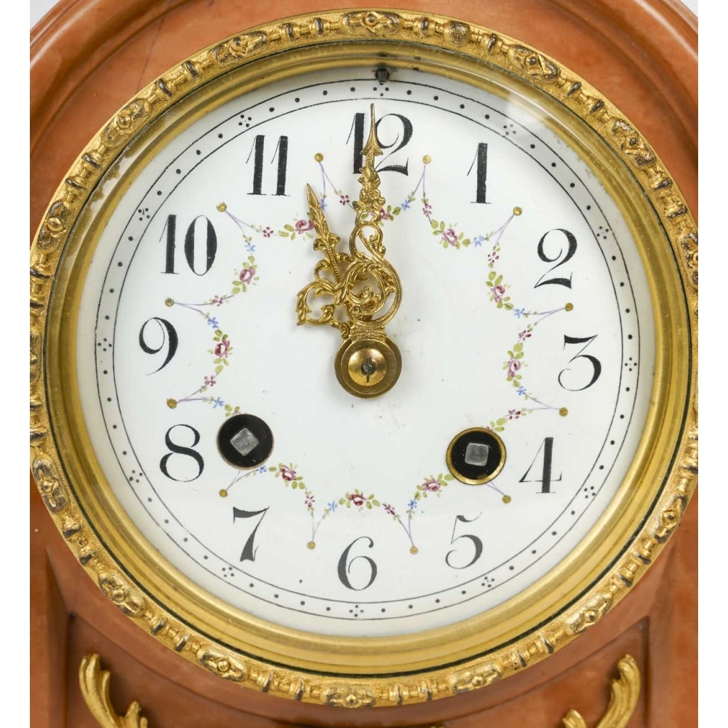 Une Belle Pendule De Style Louis XVI Fin XIXème Siècle 11