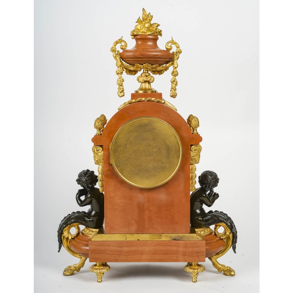 Une Belle Pendule De Style Louis XVI Fin XIXème Siècle 7