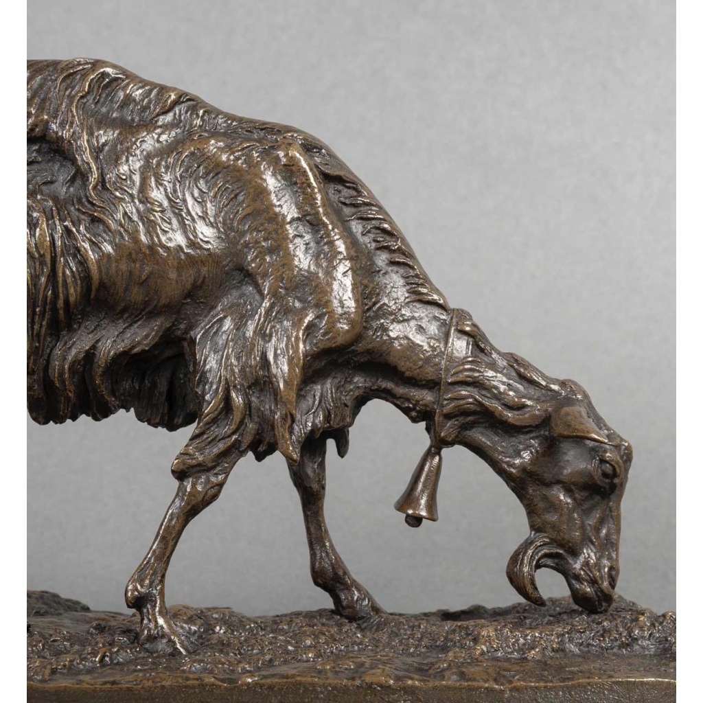 Sculpture – Chèvre Broutant , Pierre – Jules Mêne (1810-1879) – Bronze 4
