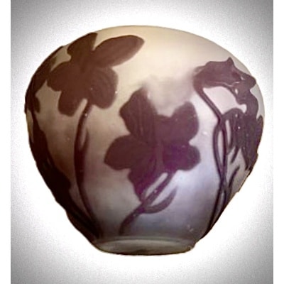 EMILE GALLE PETIT VASE  » CEREMONIE DU THE «  2