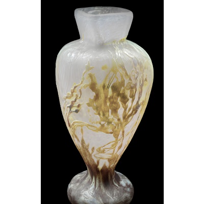 RARE VASE DES ETABLISSEMENTS DAUM 2