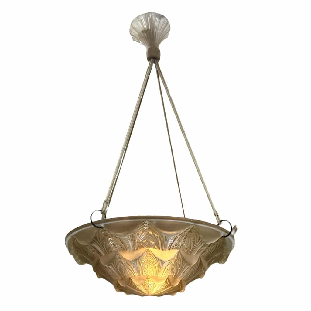 Suspension « Gaillon » verre blanc patiné sépia de René LALIQUE 4 Suspension « Gaillon » verre blanc patiné sépia de René LALIQUE 4