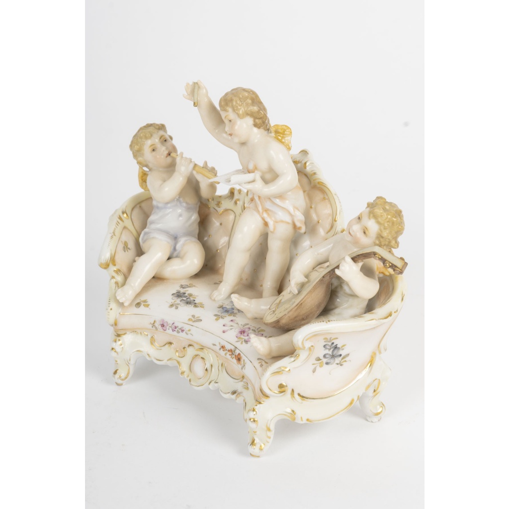 Groupe en porcelaine de Saxe, chérubins musiciens – fin XIXᵉ siècle 5